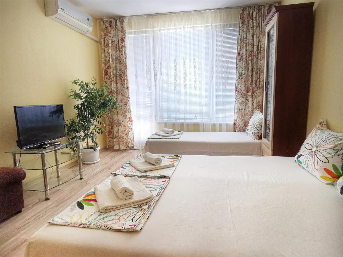 Амбър Апартамент И Стая За Гости Szozopol Kültér fotó
